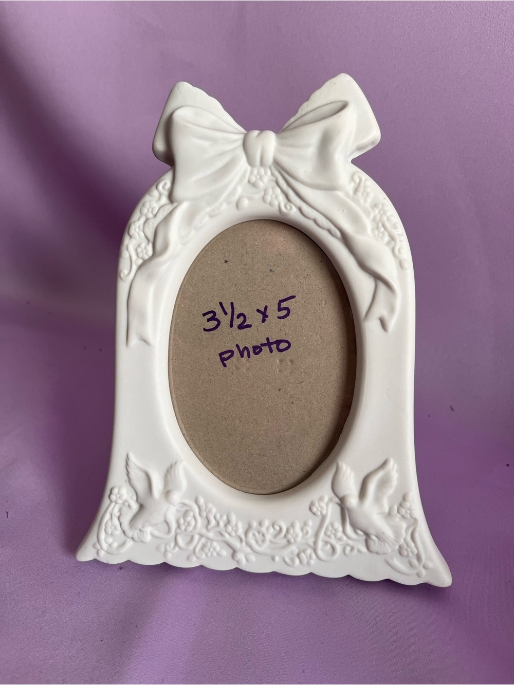 White Ceramic Wedding bell with Bow Photo Frame for 3.5 x 5 Photos.